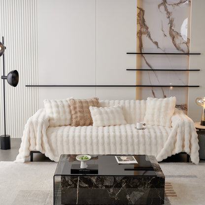 Luxe Ripple Faux Fur Sofa Cover - Modern, Stylisch & Langlebig Sofa Schutz | Brehn