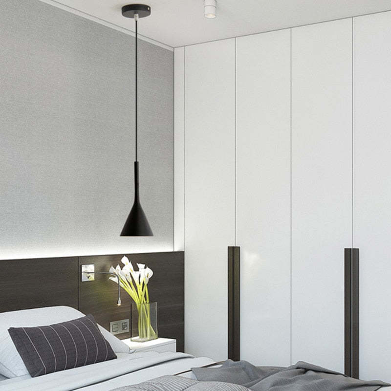 Moderne Dreiecks Pendelleuchte - Trionda | Brehn