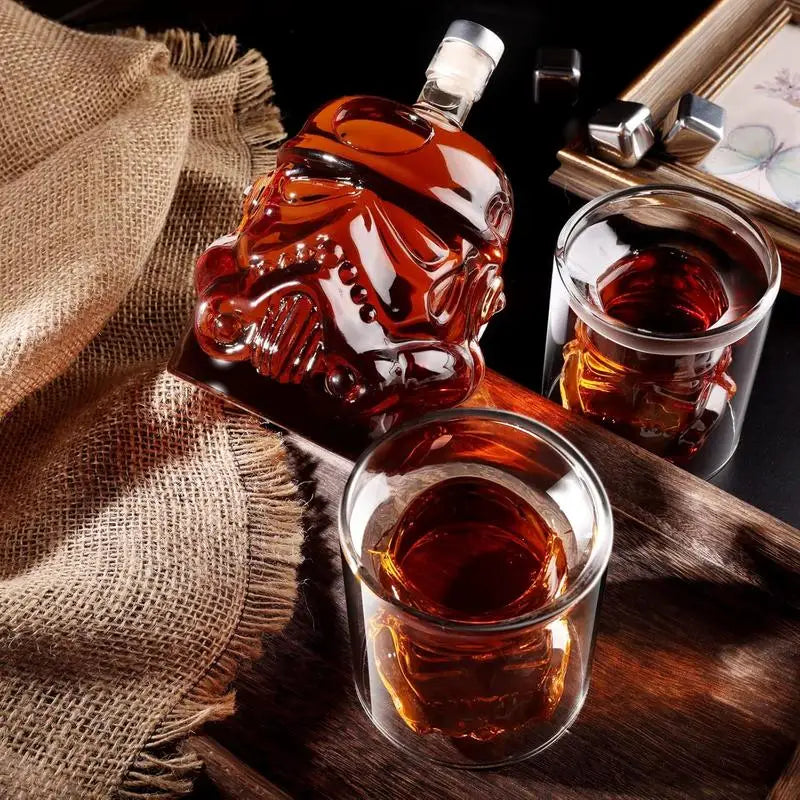 3 Stück kreative Whiskey Dekanter mit 2 Gläsern Barutensilien | Brehn