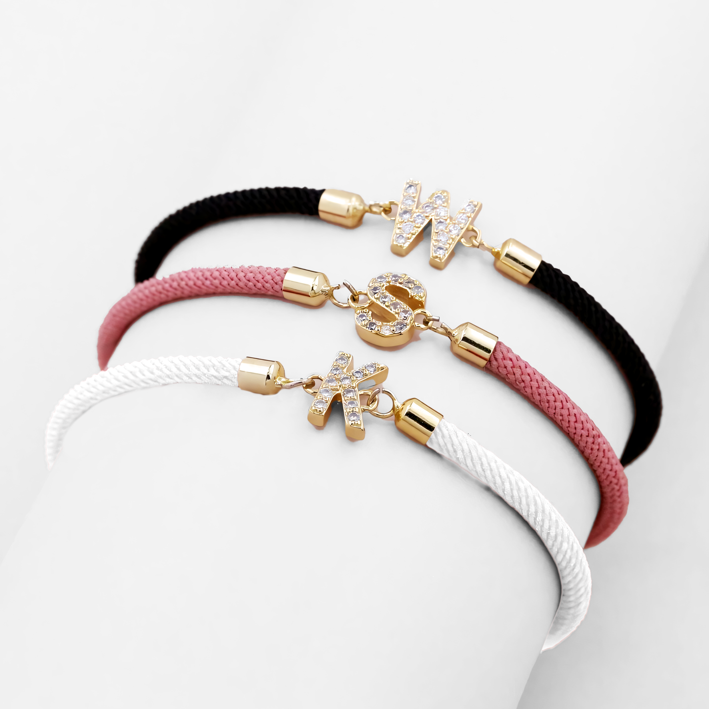Brehn | Verstellbare Buchstaben Armbänder