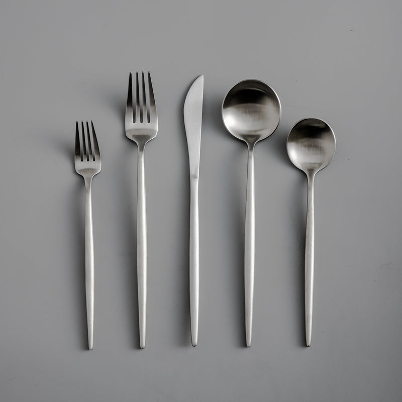 Brehn | Minimalistisches Edelstahl Besteck Elegante Einfachheit