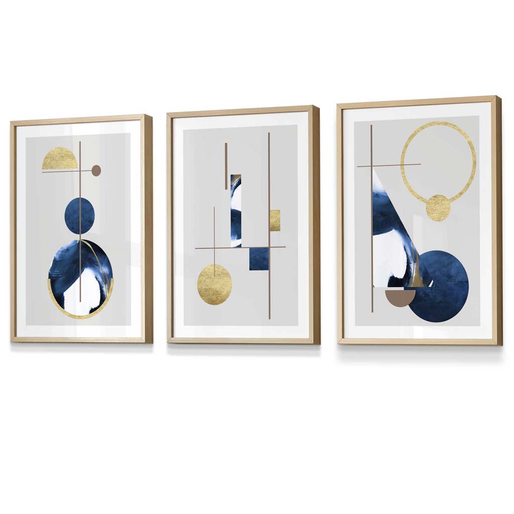 Abstraktes Set aus 3 strukturierten, geometrischen, gerahmten Drucken in Marineblau und Gold