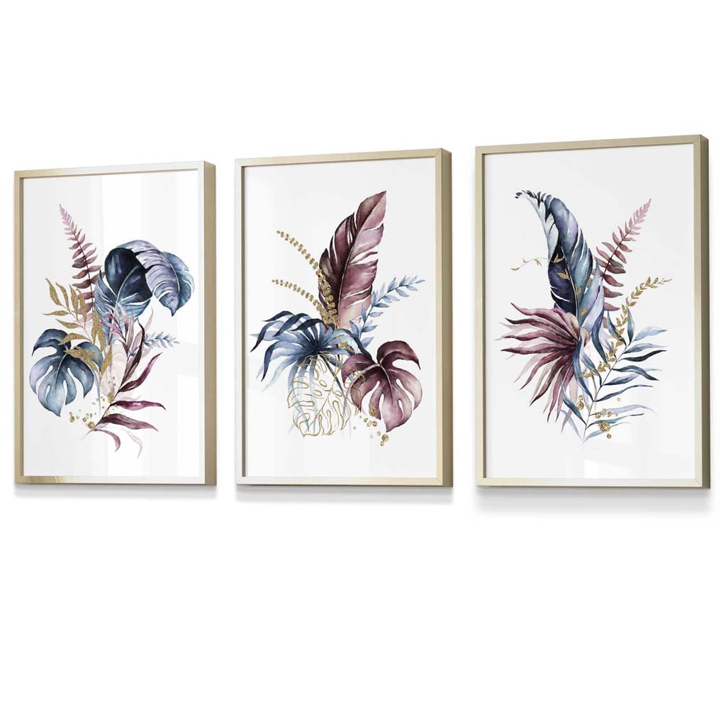 Botanisches Set mit 3 gerahmten Wandbildern mit rosa und blauen Blumenmotiven
