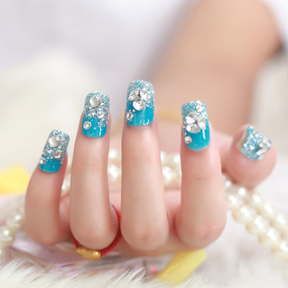 Glamouröse mit Strass verzierte Press-On Nagelset
