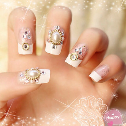 Glamouröse Perlenverzierte Press-On Nagelset