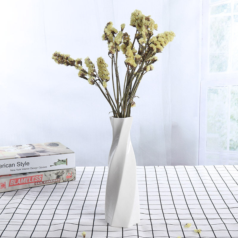 Zeitgenössische verdrehte Keramik-Blumenvase