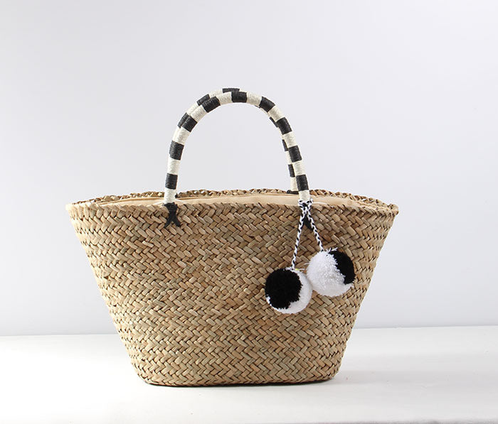 Geflochtene Strandtasche mit Dekorativen Pompons Brehn