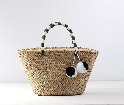 Geflochtene Strandtasche mit Dekorativen Pompons Brehn