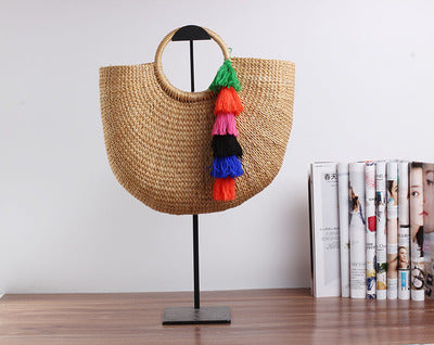 Handgefertigte Basttasche mit Farbenfrohen Quasten Brehn