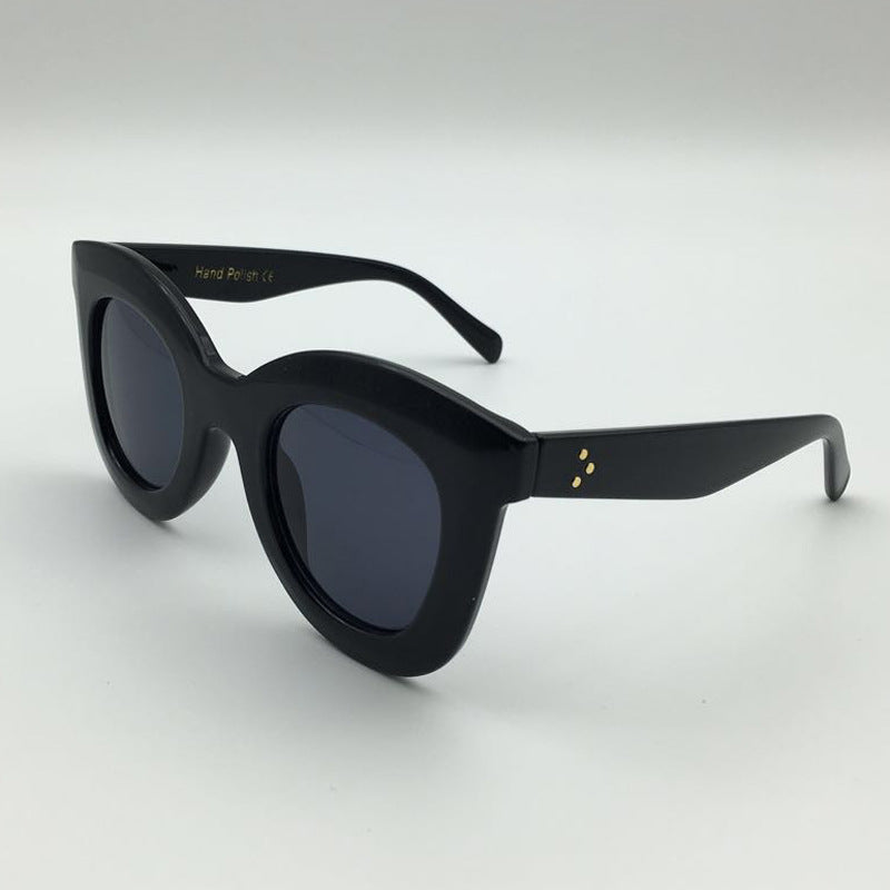 Damen stylische Oversized-Sonnenbrille mit trendigem Rahmen Brehn