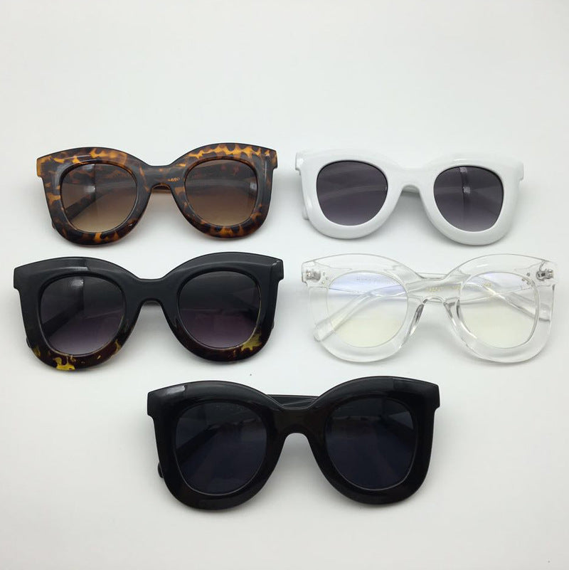 Damen stylische Oversized-Sonnenbrille mit trendigem Rahmen Brehn