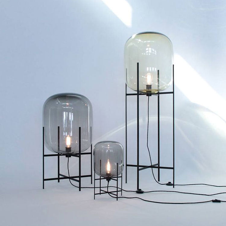 Zeitgenössisches Glas-Stehlampen-Set