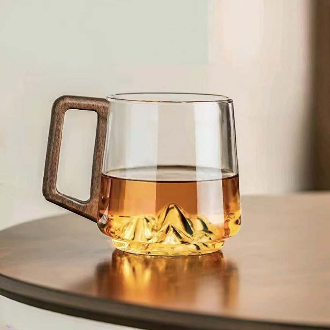 WoodGrip Glasbecher 400 ml mit Holzgriff für heiß und kalt | Brehn