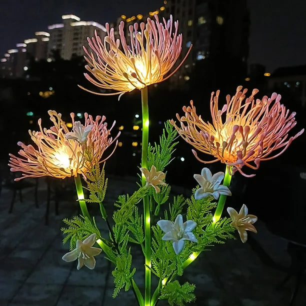 Verzaubertes Blüten-LED-Außenlicht für Gärten & Terrassen