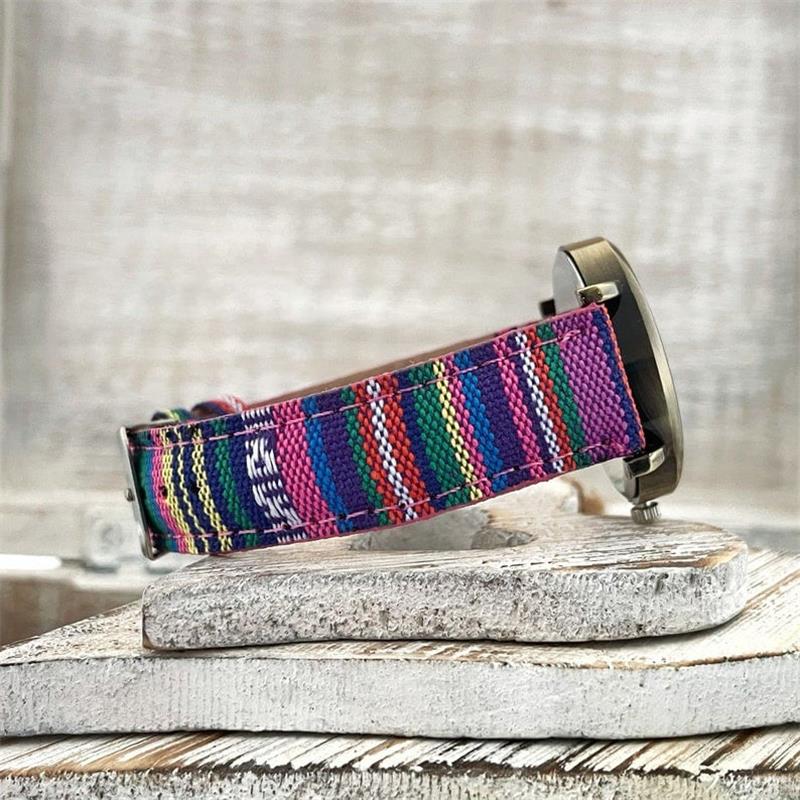BowLift | with multicolored rainbow pattern