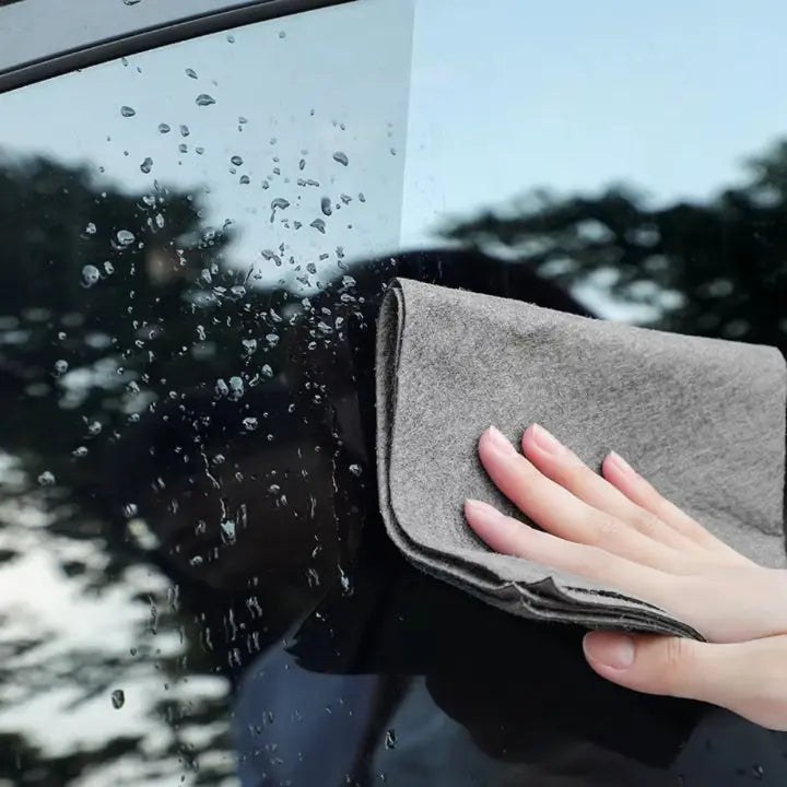 MicroCleanX Premium Mikrofastertücher — Mach jede Fläche im Handumdrehen strahlend sauber & schlierenfrei! | Brehn