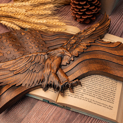 Amerikanische Flagge – Wanddeko aus Holz, handgeschnitzter Adler, patriotische Dekoration