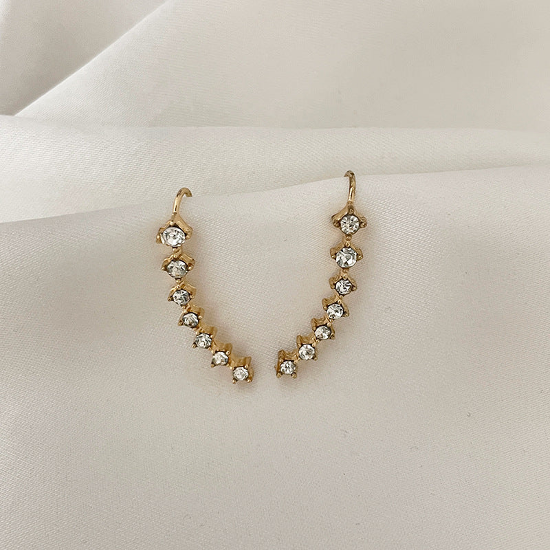 Brehn | LuxeSparkle Sophisticated Diamond Accent