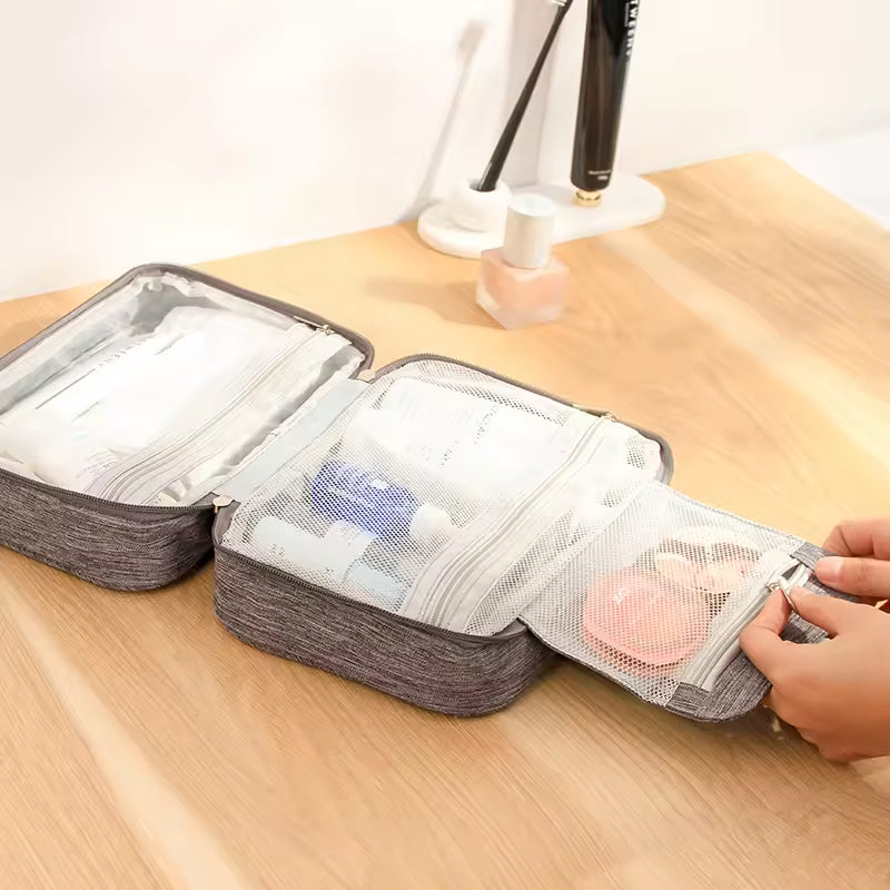 Wasserabweisende Make-up-Tasche mit Aufhängehaken | Brehn