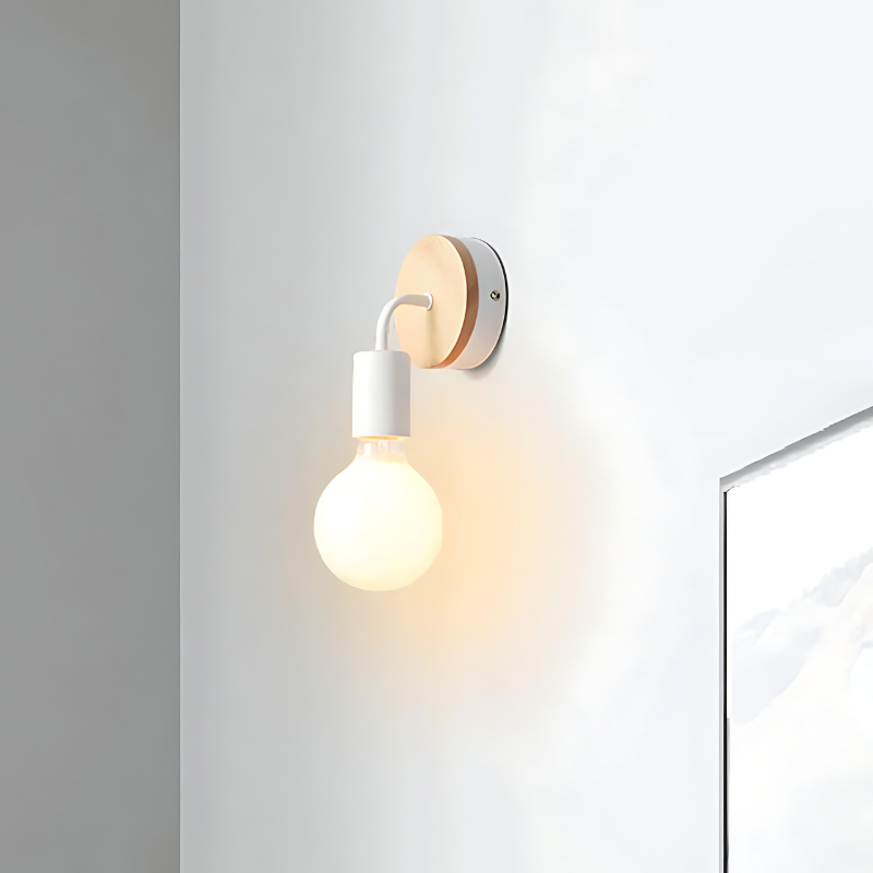 LumiEra - Elegante Wandlampe aus Eisen und Holz im nordischen Stil | Brehn