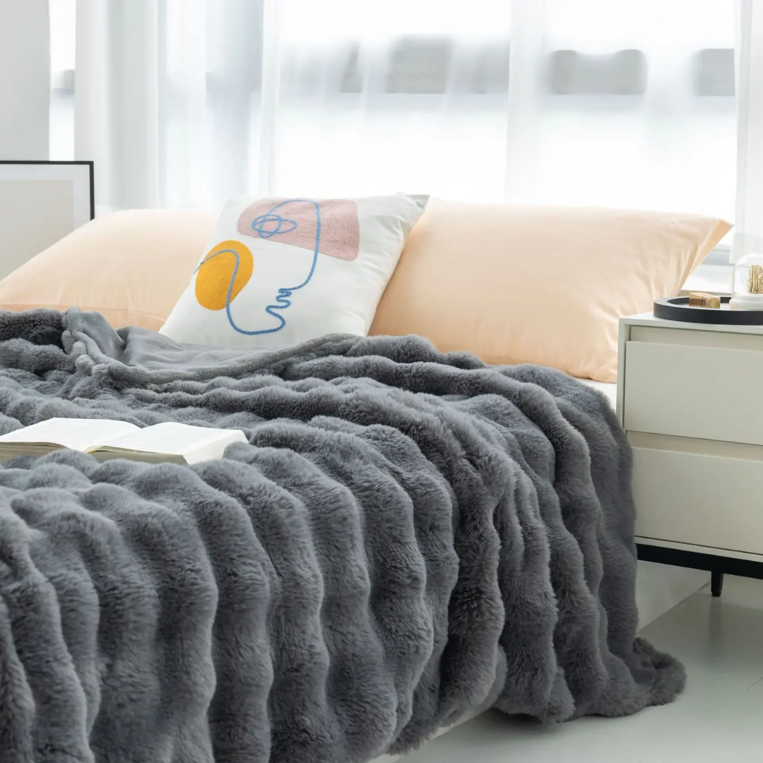 Brehn | Plaid für Sofa und Bett