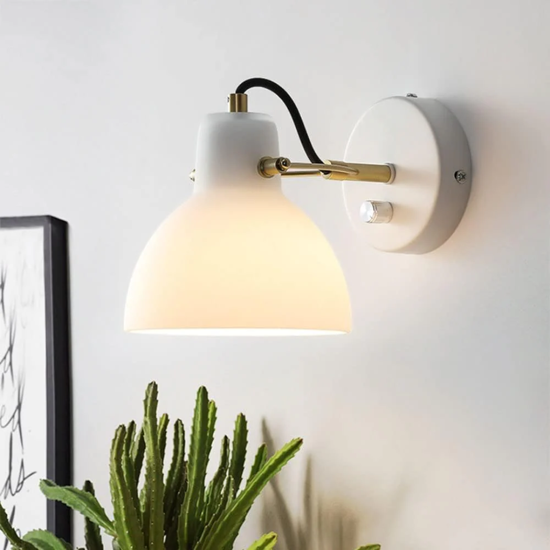 Brehn | Stylische Wandleuchte für drinnen
