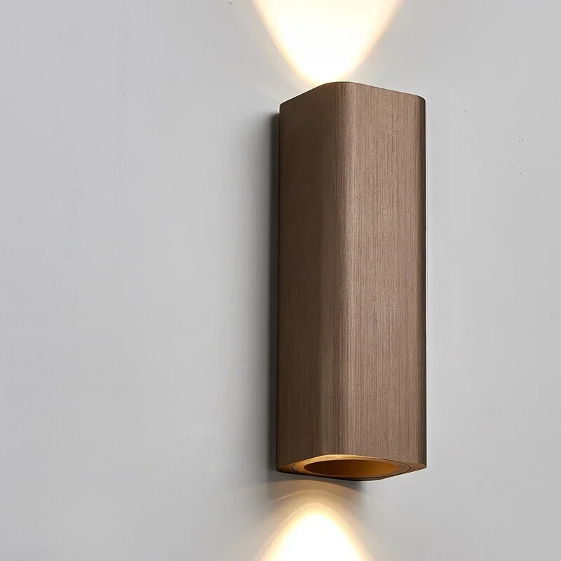 LumiGlow - Stilvolle LED-Wandlampe mit Warm- und Kaltlicht | Brehn