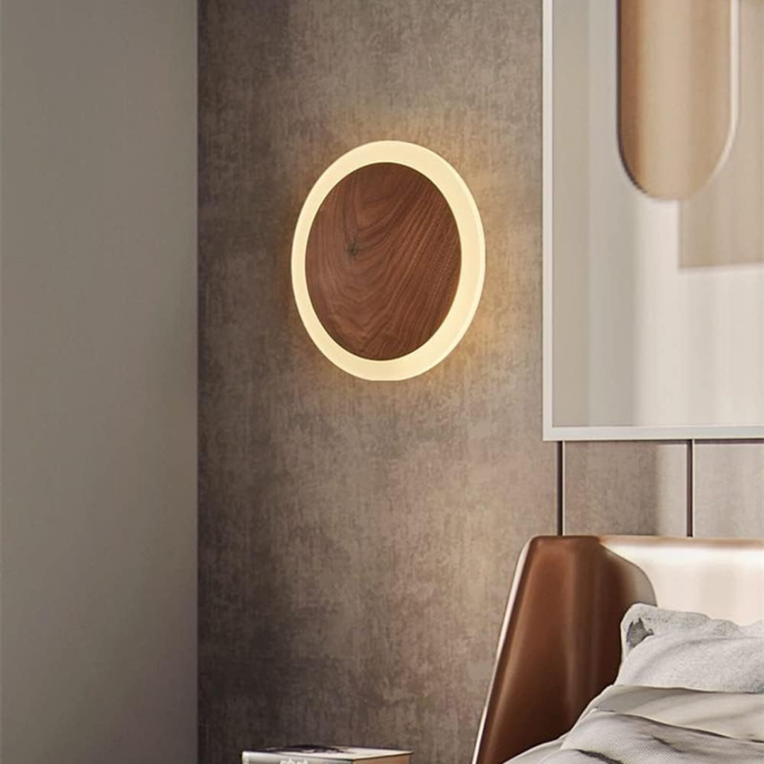 Brehn | Skandinavische Holz-LED-Wandlampe