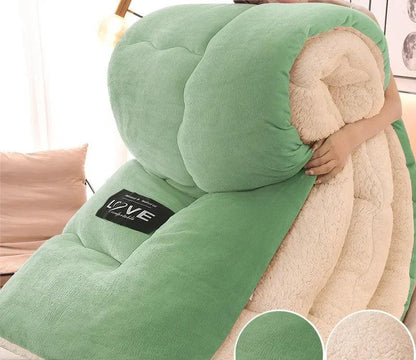 Ultimate Winter Comfort Blanket with Double-Layer Flanellfleece