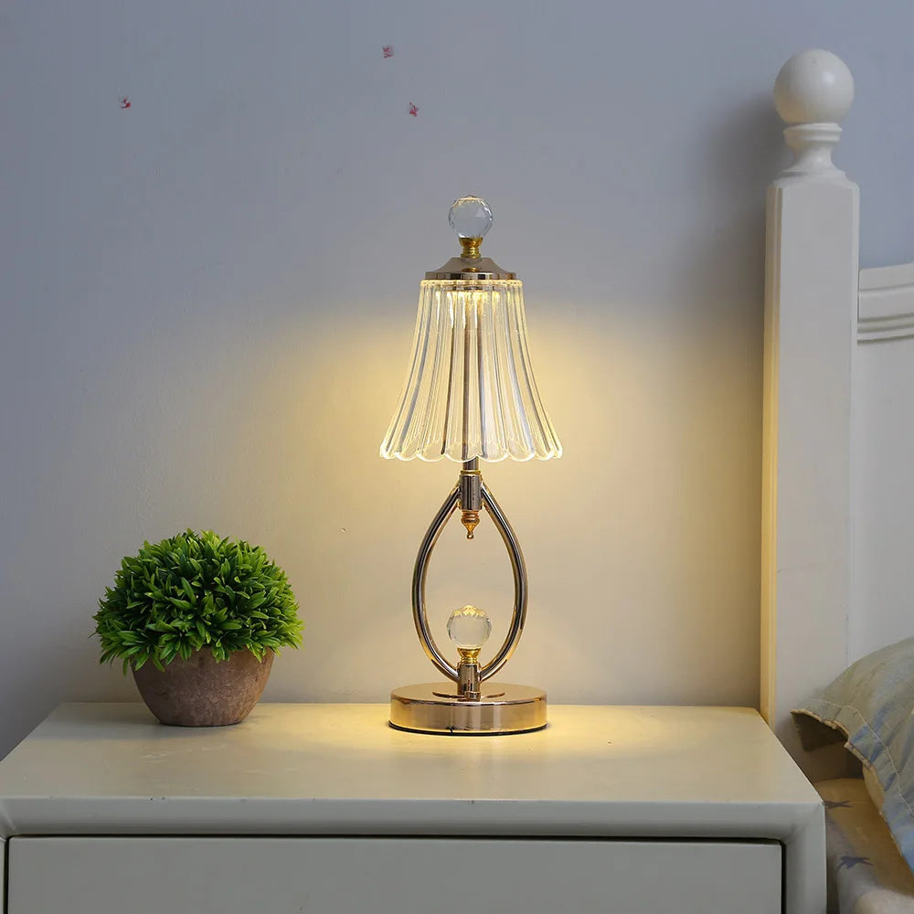 Brehn | Vintage Kristall Tischlampe - Elegante Vintage Kristall Tischlampe für eine bezaubernde Atmosphäre