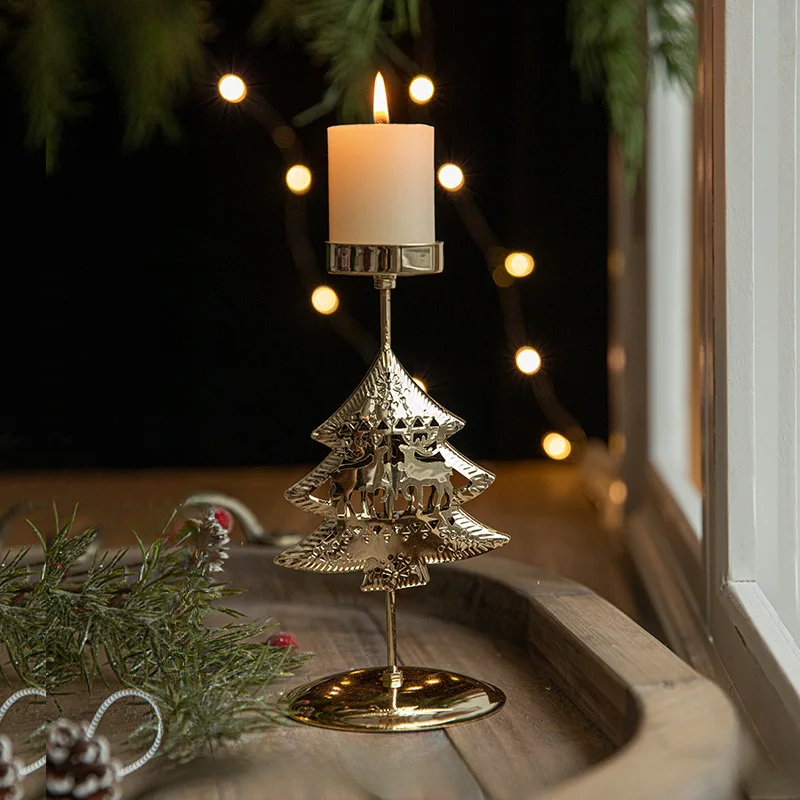 Weihnachtliche Kerzenhalter - Stern- und Tannenbaum-Design für festliche Dekoration | Brehn
