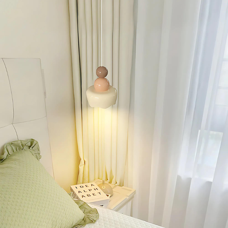 Brehn | Romantische Pendelleuchte für das Schlafzimmer mit warmem Licht