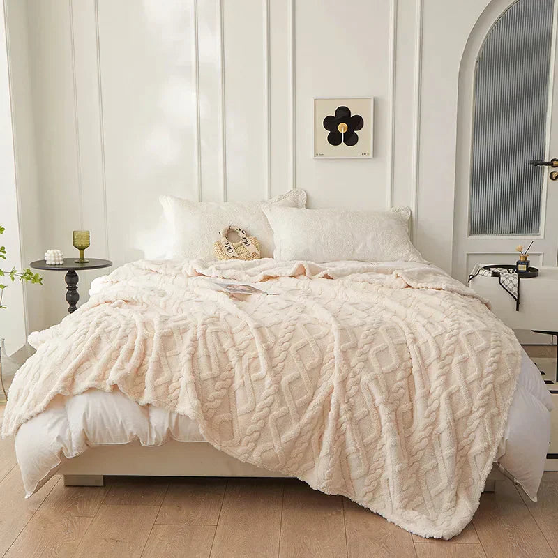 Luxurious lambswool blanket for the bedroom Brehn