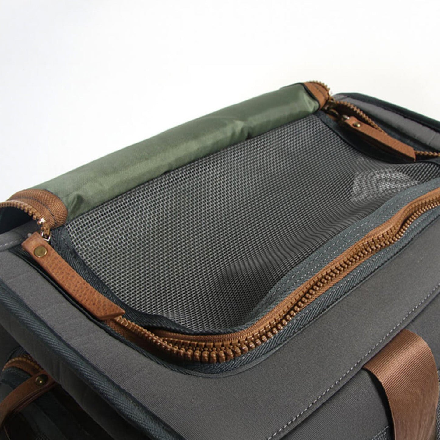 Wasserfester Reisetasche für Haustiere – Atmungsaktiv, Langlebig & Bequem | Brehn