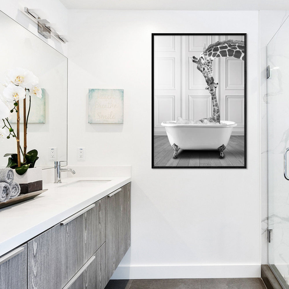 Modernes Elefanten-, Giraffen- und Pinguin-Poster in Schwarz-Weiß auf Leinwand