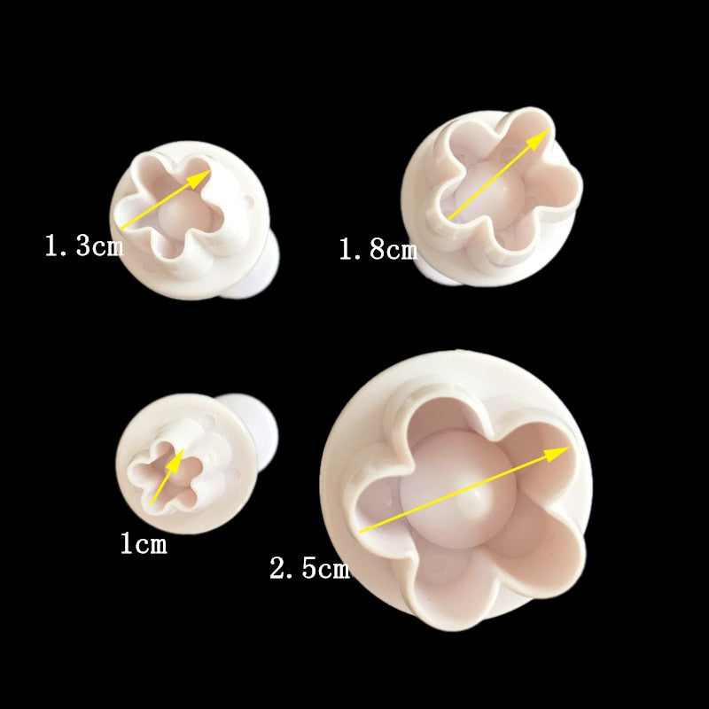 4pcs Pflaumenblüte Fondant Ausstecher | Brehn