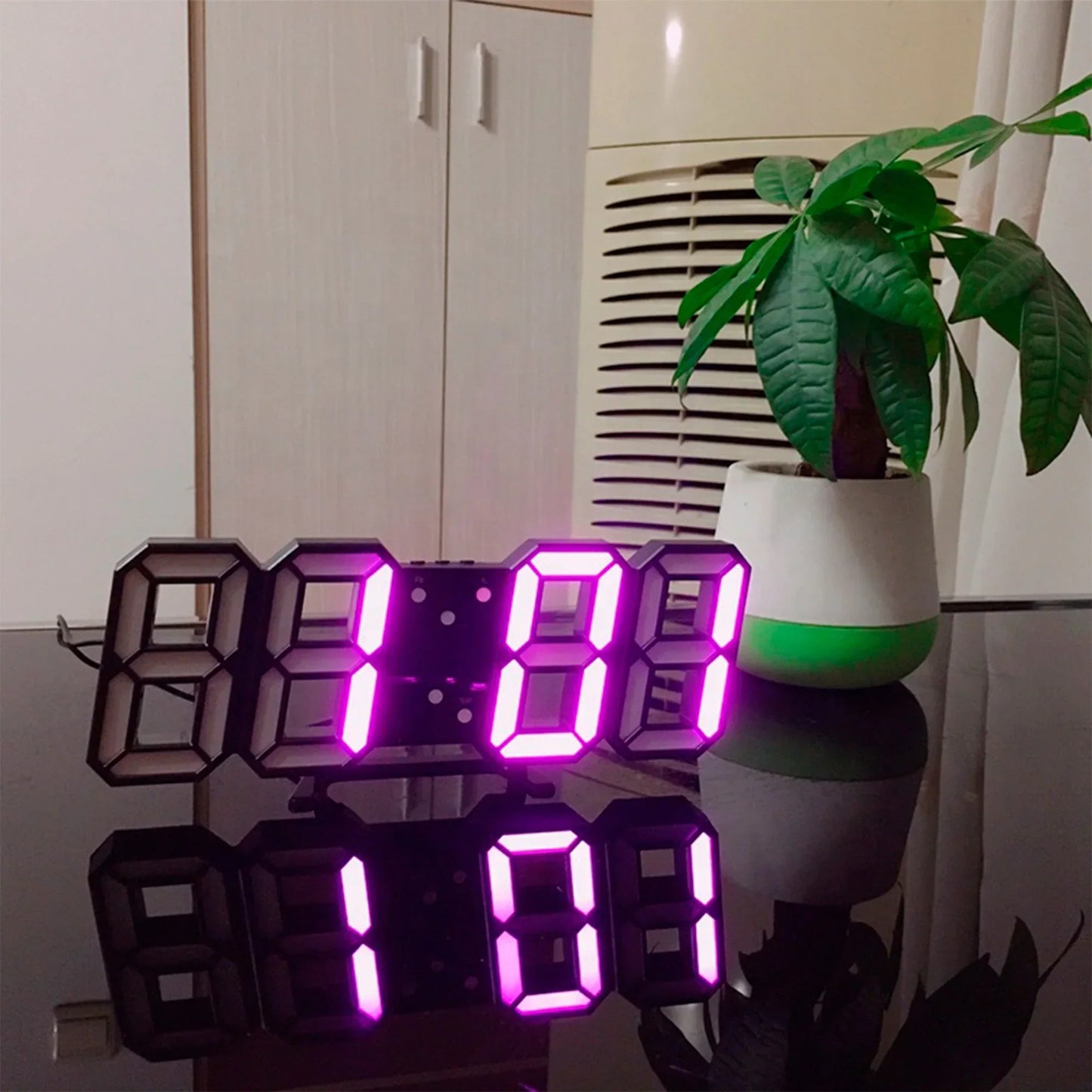 LumiSync 3D LED Wanduhr – Moderne Digitale Uhr mit Dimmbarer Beleuchtung