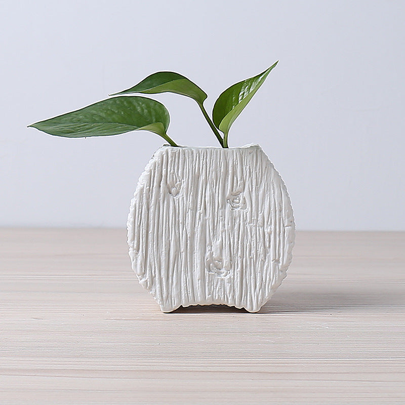 Schichtweise minimalistische Keramikblumentopf