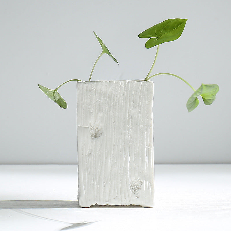 Schichtweise minimalistische Keramikblumentopf