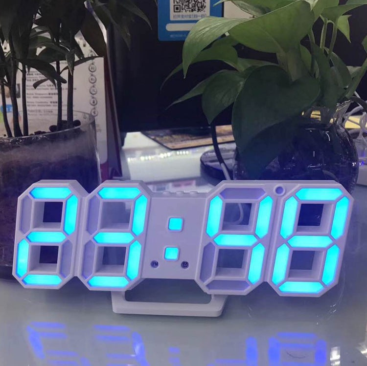 Digitaler Wecker im modernen Design Brehn