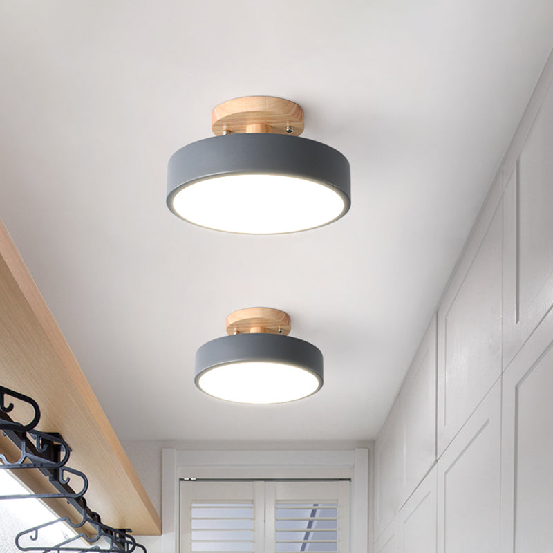 Brehn | Skandinavische LED-Deckenleuchte mit Holz | Moderne Trommelform für Flure und Eingänge | Energieeffiziente Beleuchtung