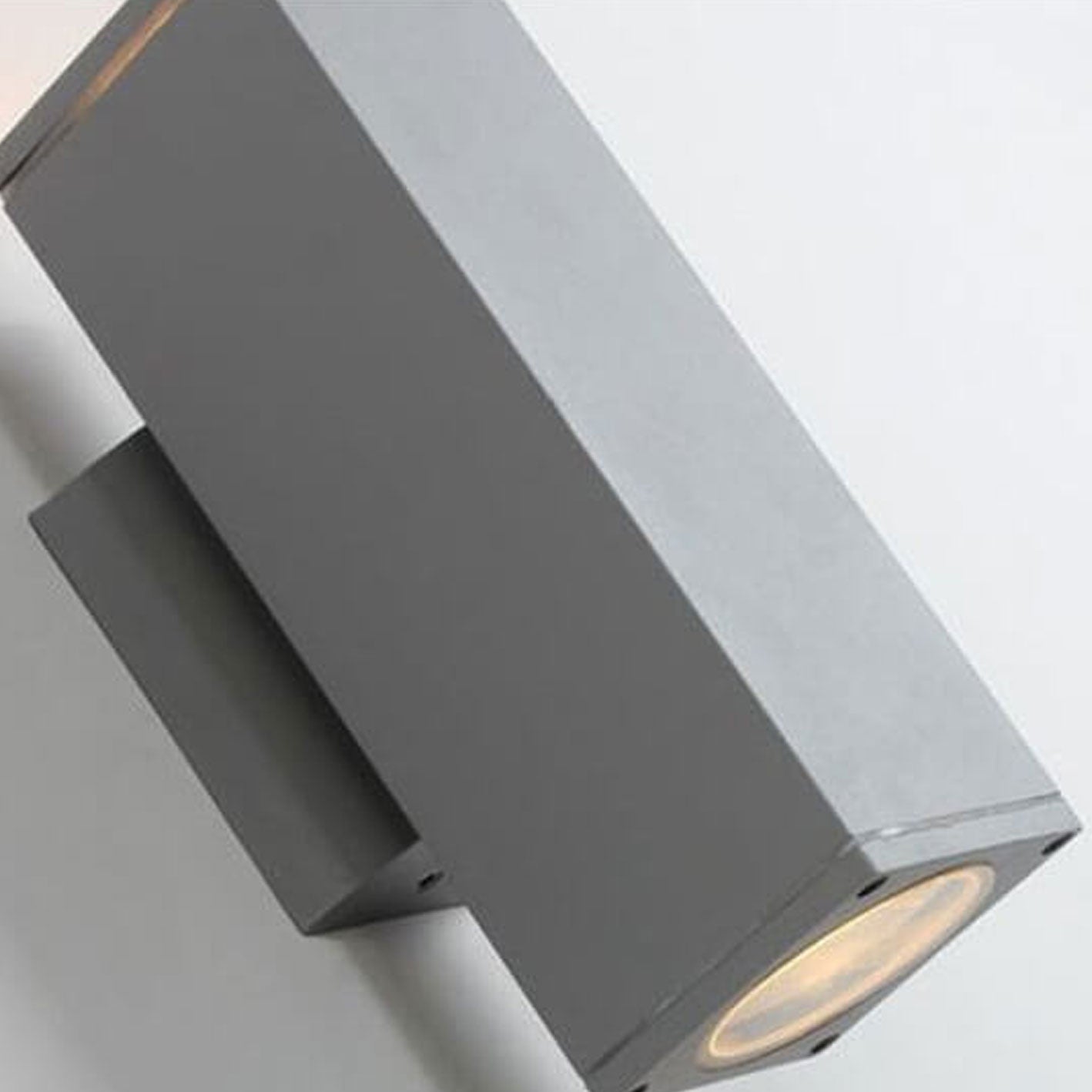 Moderner minimalistischer quadratischer Säulen-LED-leuchtender wetterfester Wandleuchten-Lampe | Brehn