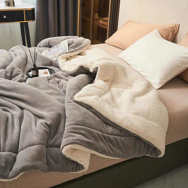 Brehn | SoftHug Luxus Fleece warme Decke