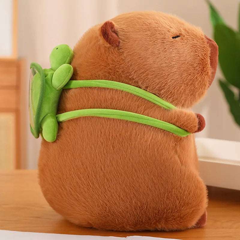 Brehn | Weiche Capybara mit praktischen Schildkrötenrucksack
