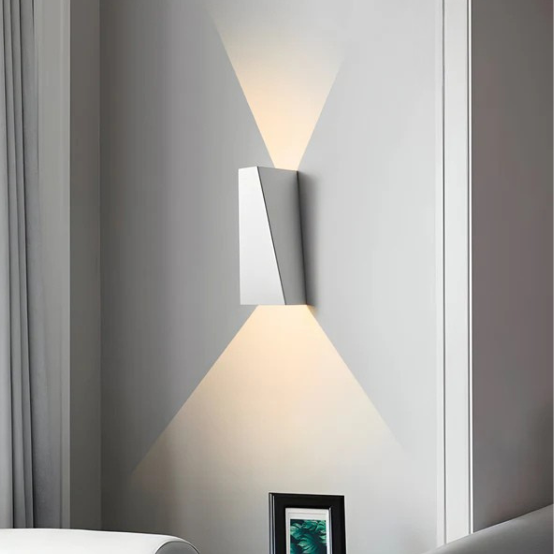 Brehn | Minimalistische LED-Wandlampe