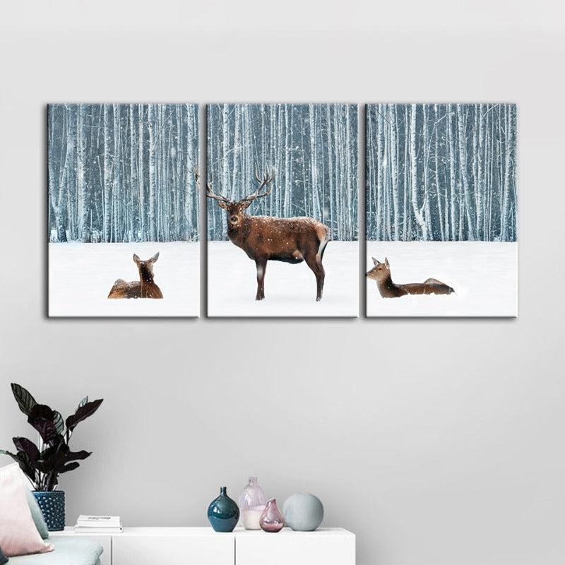 Zwei Rehe und ein Hirsch im Winter - Leinwandbild, 3-teilig