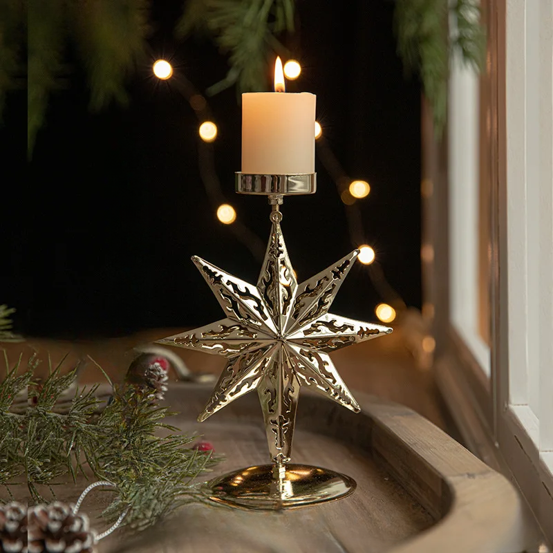 Weihnachtliche Kerzenhalter - Stern- und Tannenbaum-Design für festliche Dekoration | Brehn