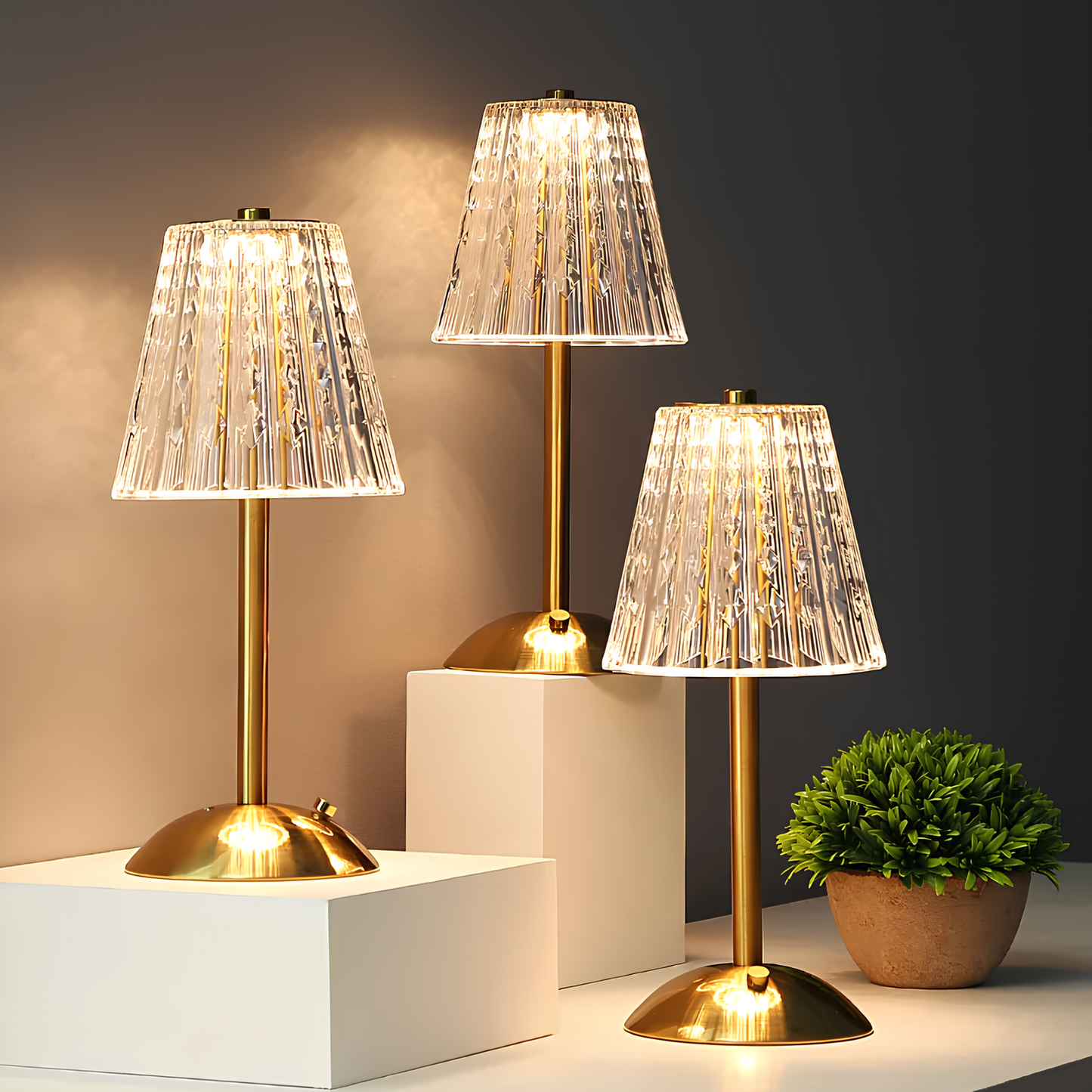 Goldene Kristall-Tischlampe - Aurora Luxe | Brehn