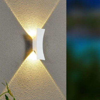 Moderne Außen-LED-Wandleuchte – Vielseitiges Aluminiumdesign