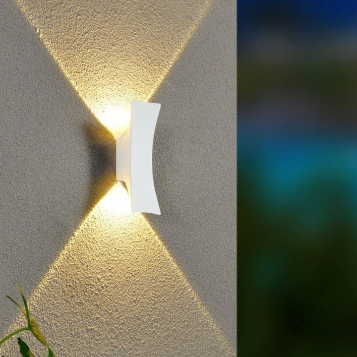 Moderne Außen-LED-Wandleuchte – Vielseitiges Aluminiumdesign
